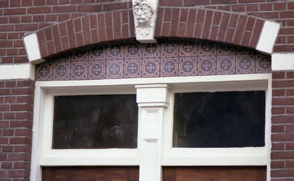 Blommersdijkselaan onzeker nummer onbekend