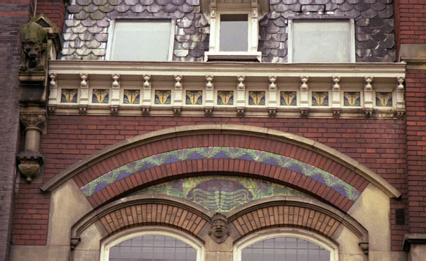 Schiekade 77 ornament