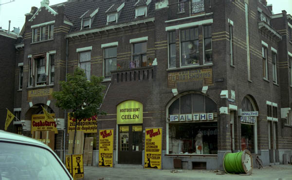 Willebrordusplein hoek Bergweg