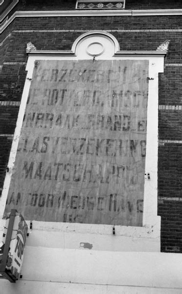 Zwaanshals hoek Woelwijkstraat