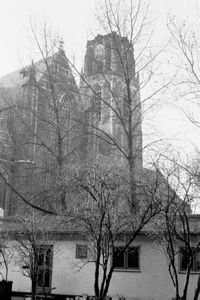 Grotekerkplein Laurenskerk 1968 1e foto