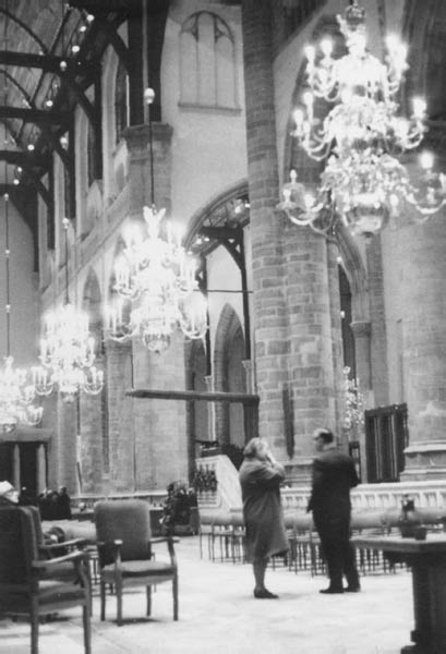 Grotekerkplein Laurenskerk 1968 3e foto