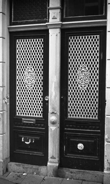 deuren deurroosters adres onbekend