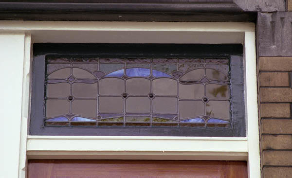 glas in lood boven voordeur adres onbekend